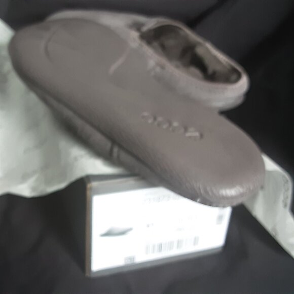 New Ecco Women's Easy W Slipper size 6 - 6.5 - Picture 3 of 3